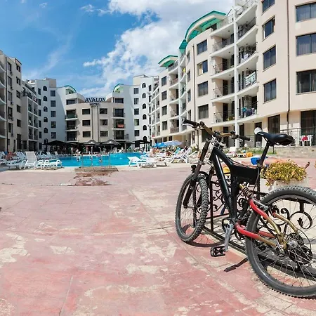 ★apartment W Kitchen&balcony Pool View ★qw★ شقة *